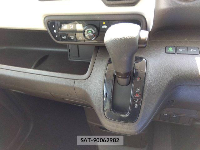 Honda N BOX 2021-04 7222411-9