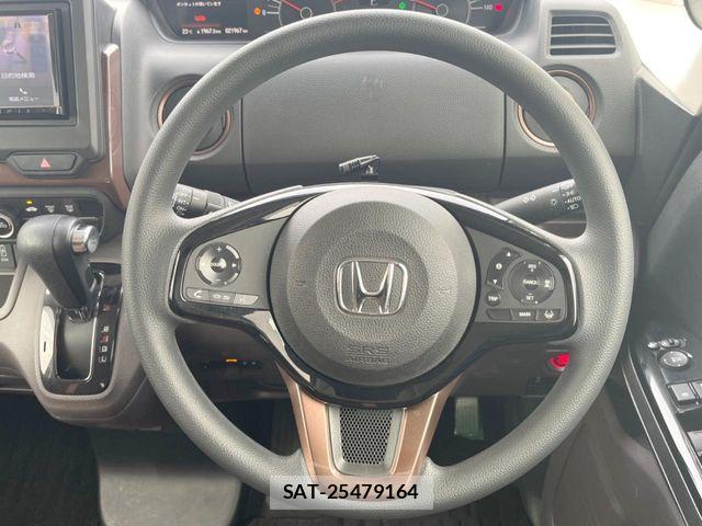 Honda N BOX 2019-07 7222388-10