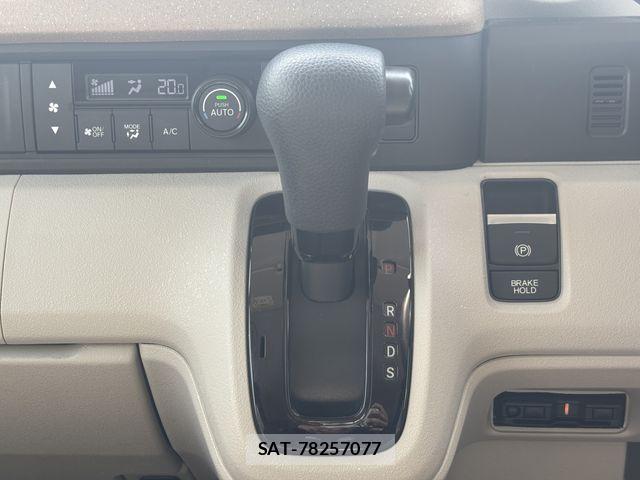 Honda N BOX 2024-05 7222472-15