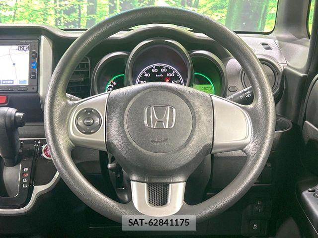 Honda N BOX 2016-04 7222338-10