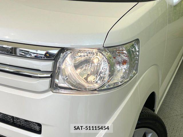 Honda N BOX 2017-06 7222354-11