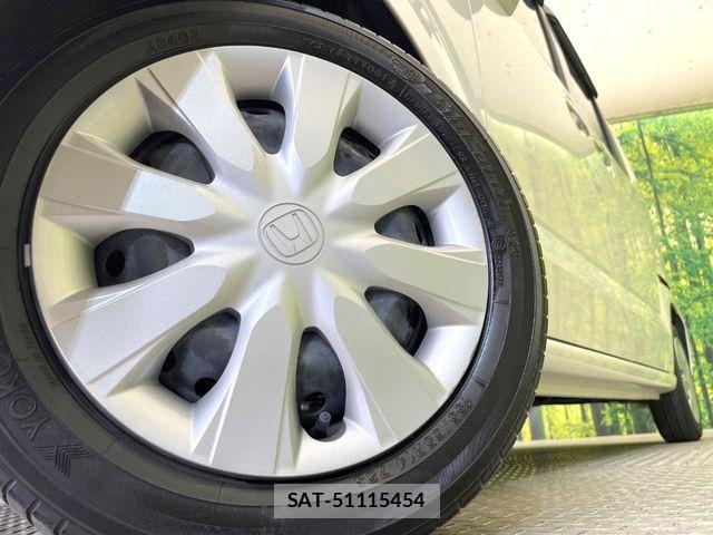Honda N BOX 2017-06 7222354-12