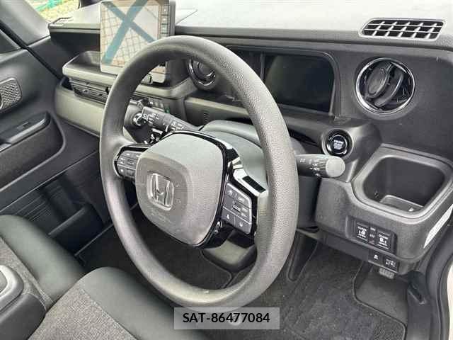 Honda N BOX 2025 7216379-7