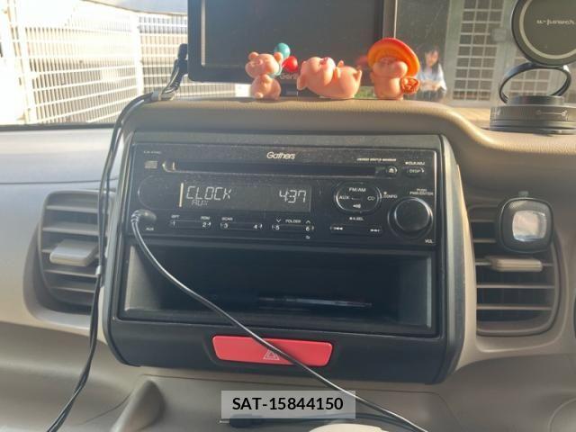 Honda N BOX 2017-07 7222363-17