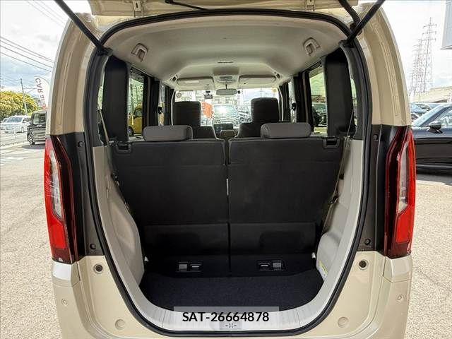 Honda N BOX 2023-10 7222453-19
