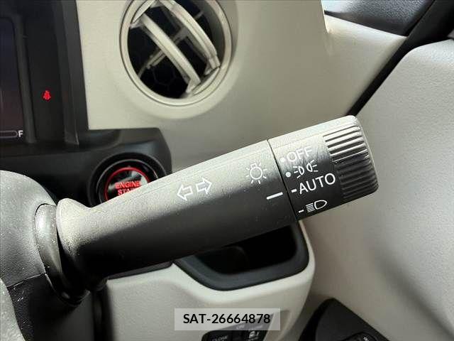 Honda N BOX 2023-10 7222453-22