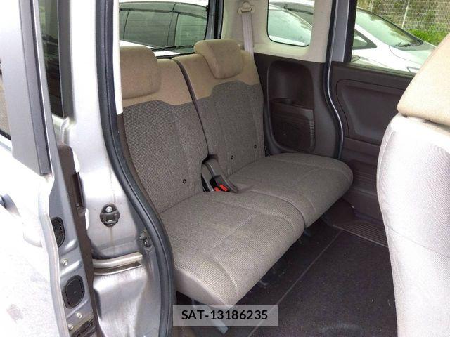 Honda N BOX 2021-04 7222413-4
