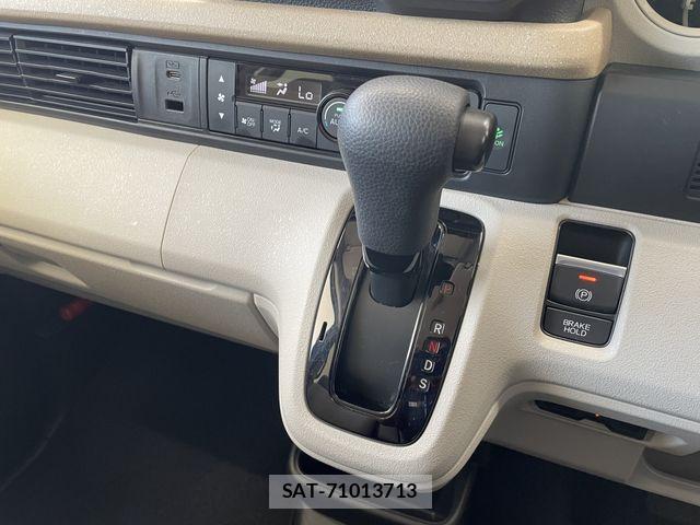 Honda N BOX 2024-05 7222471-13
