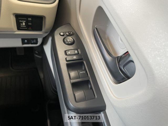 Honda N BOX 2024-05 7222471-16