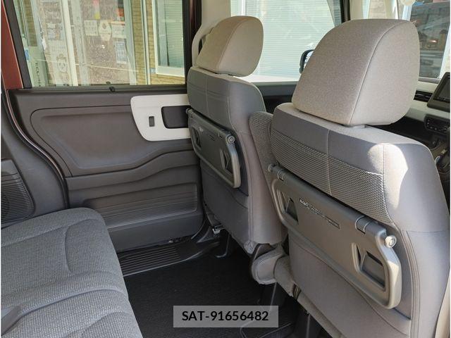 Honda N BOX 2021-07 7222422-4