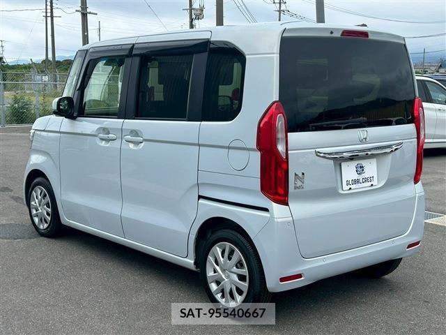 Honda N BOX 2022-02 7222431-7