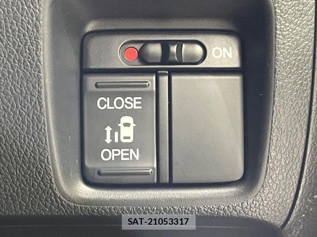 Honda N BOX 2016-03 7222339-4