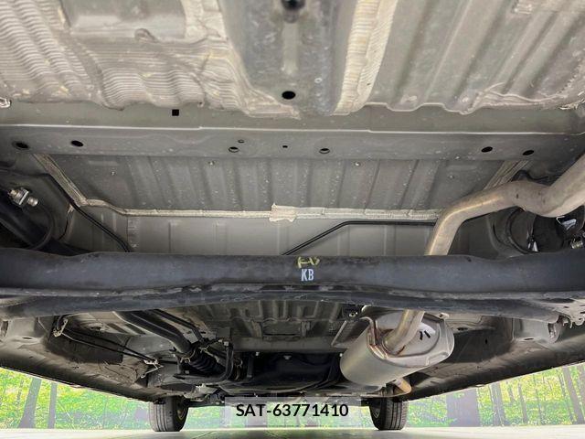 Honda N BOX 2023-09 7222450-18