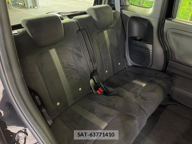 Honda N BOX 2023-09 7222450-8