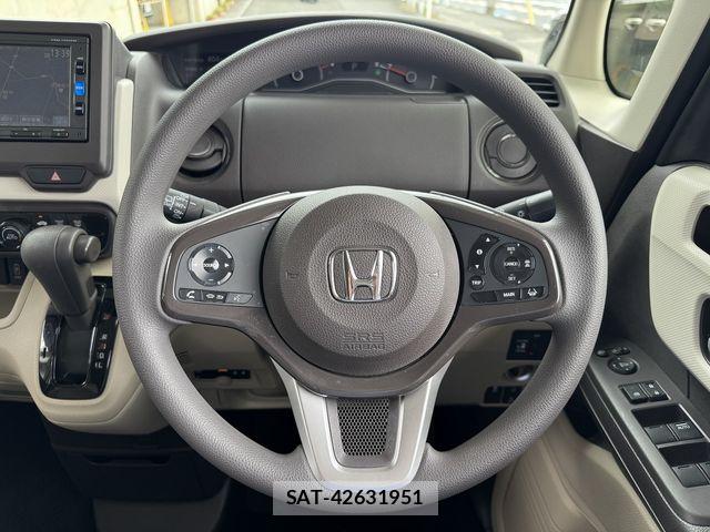 Honda N BOX 2017-09 7222371-14