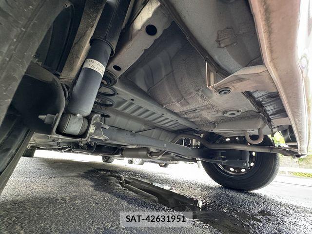 Honda N BOX 2017-09 7222371-16