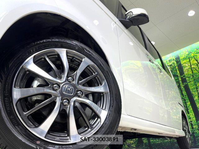 Honda N BOX 2024-01 7222458-12
