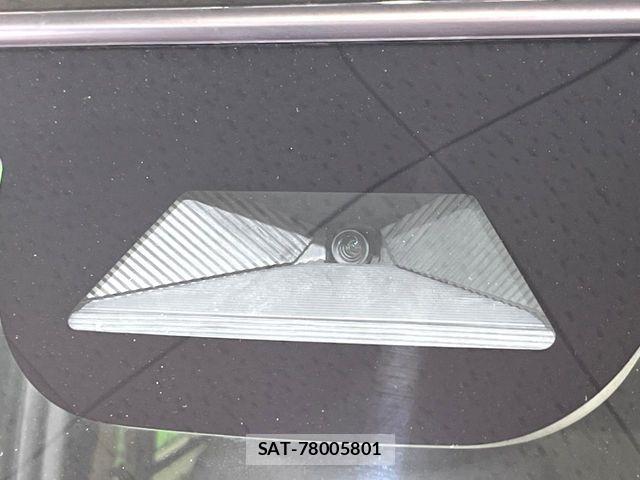 Honda N BOX 2023-12 7222456-6