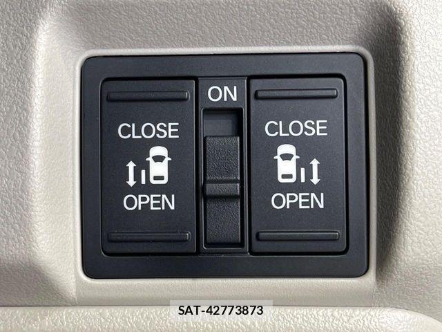 Honda N BOX 2025-04 7222495-5