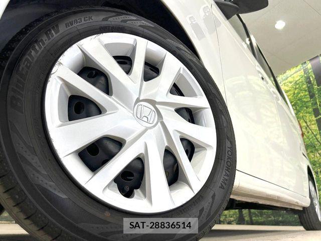 Honda N BOX 2019-06 7222381-12