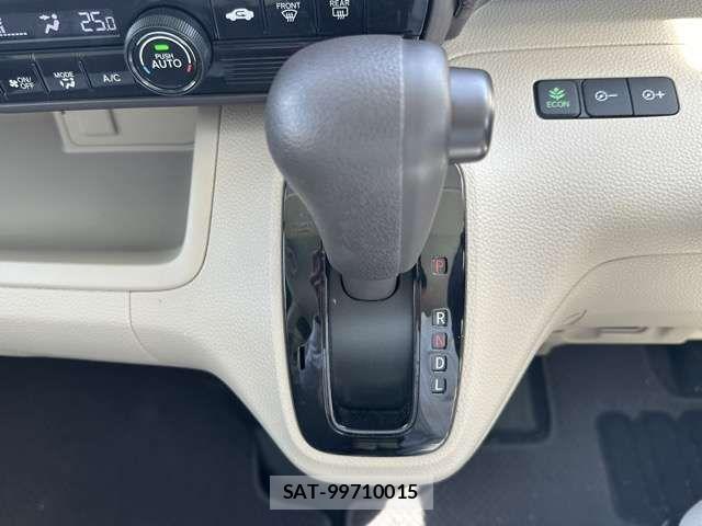 Honda N BOX 2017-12 7222361-17