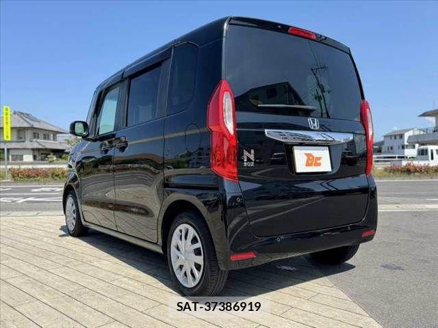Honda N BOX 2022-01 7222427-12