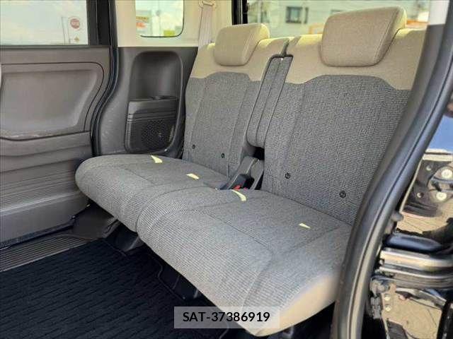 Honda N BOX 2022-01 7222427-17