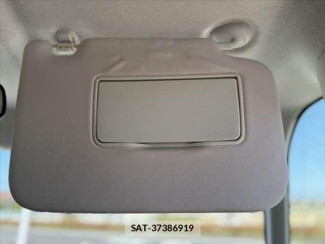 Honda N BOX 2022-01 7222427-29