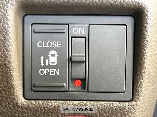 Honda N BOX 2022-09 7222435-5
