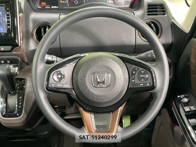 Honda N BOX 2019-02 7251664-10