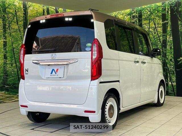 Honda N BOX 2019-02 7251664-16