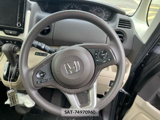 Honda N BOX 2019-06 7251677-10