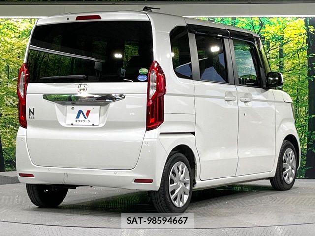 Honda N BOX 2021-04 7251663-16