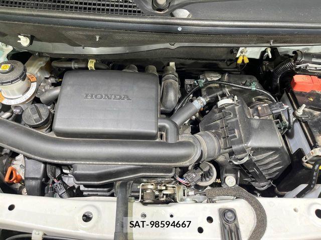 Honda N BOX 2021-04 7251663-17