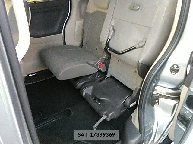Honda N BOX 2020-02 7251670-26