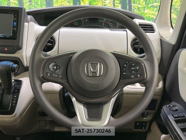 Honda N BOX 2019-06 7251666-10