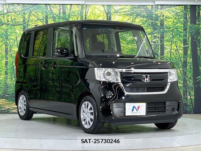 Honda N BOX 2019-06 7251666-15