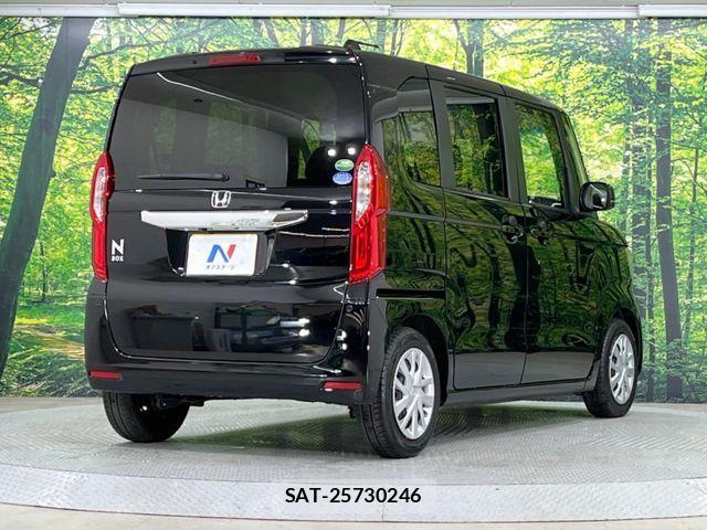 Honda N BOX 2019-06 7251666-16