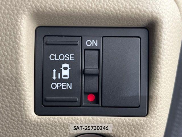Honda N BOX 2019-06 7251666-4