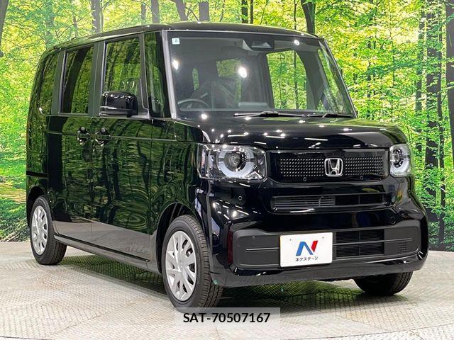 Honda N BOX 2025-08 7250272-16