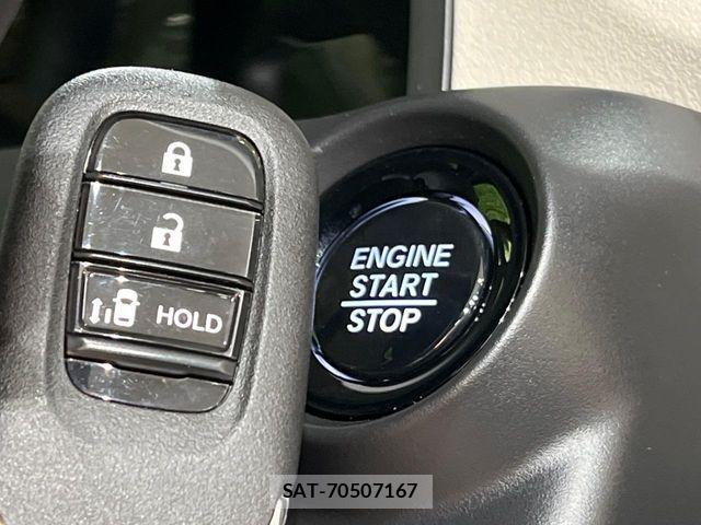 Honda N BOX 2025-08 7250272-5