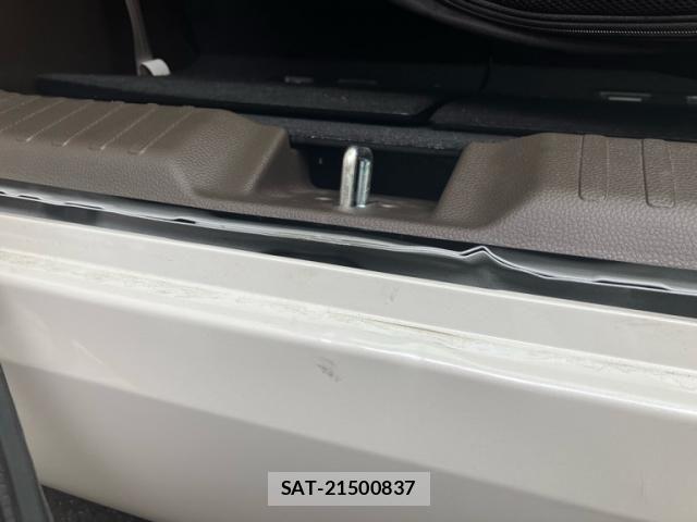 Honda N BOX 2022-10 7250082-28