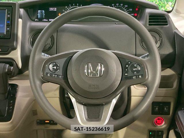 Honda N BOX 2019-02 7251671-12