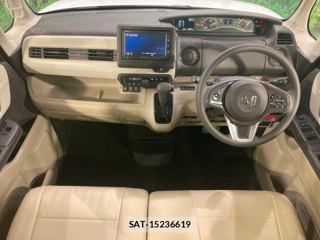 Honda N BOX 2019-02 7251671-1