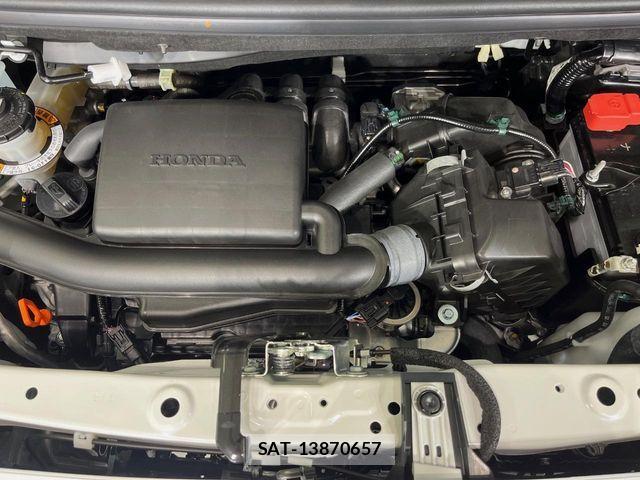 Honda N BOX 2025-10 7251653-17