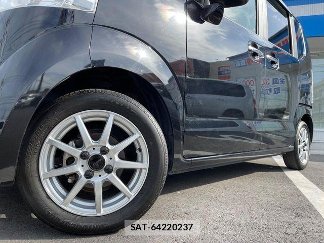 Honda N BOX 2015-12 7251674-12