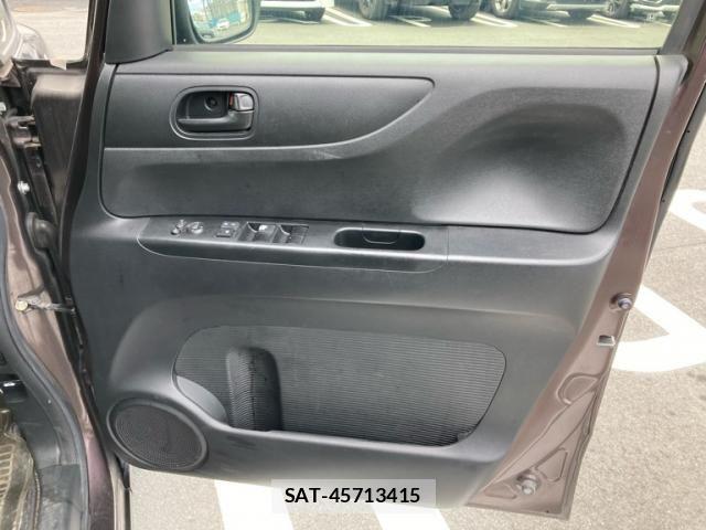 Honda N BOX 2016-11 7251680-14