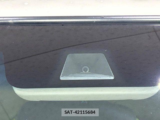 Honda N BOX 2023-09 7251662-5