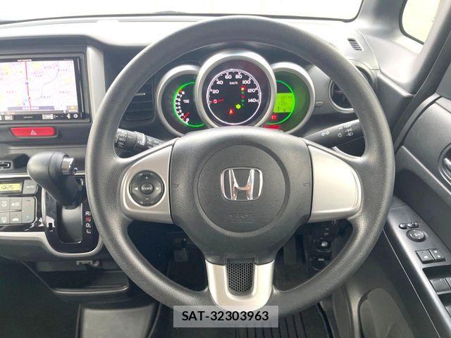 Honda N BOX 2016-01 7250241-10