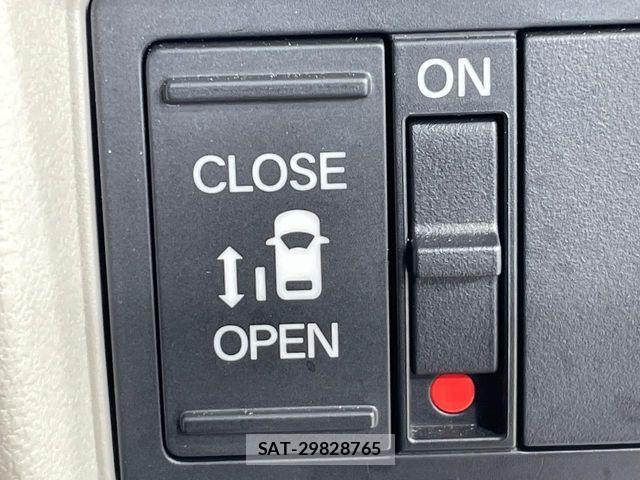 Honda N BOX 2024-11 7251655-6